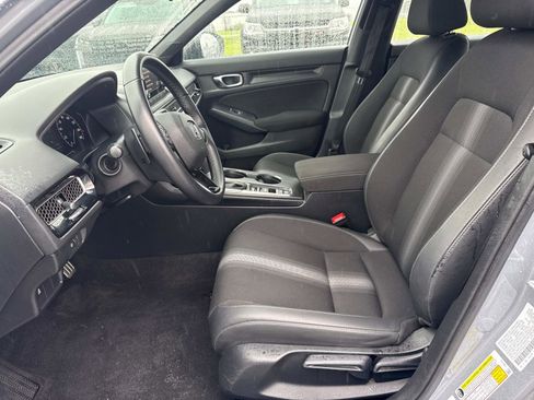 Used 2025 Honda Civic Sport image 21