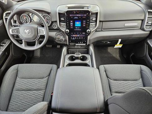 New 2026 RAM 1500 Big Horn AWD/4WD image 14