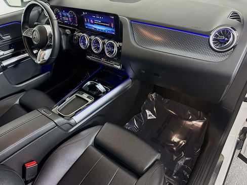 Used 2025 Mercedes-Benz GLA 250 image 30