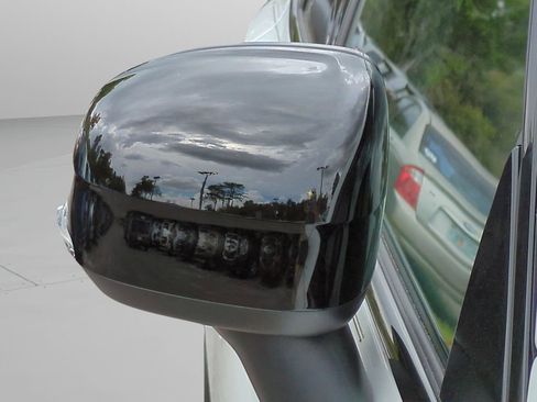 New 2026 Volvo XC60 B5 Core AWD/4WD image 28