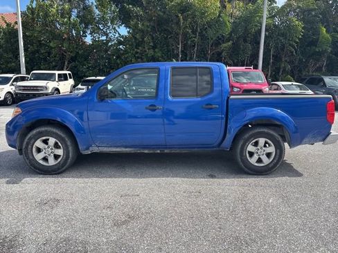 Used 2012 Nissan Frontier SV w/ SV Premium Utility Pkg image 4