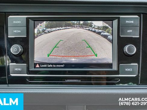 Used 2024 Volkswagen Jetta SE FWD image 34