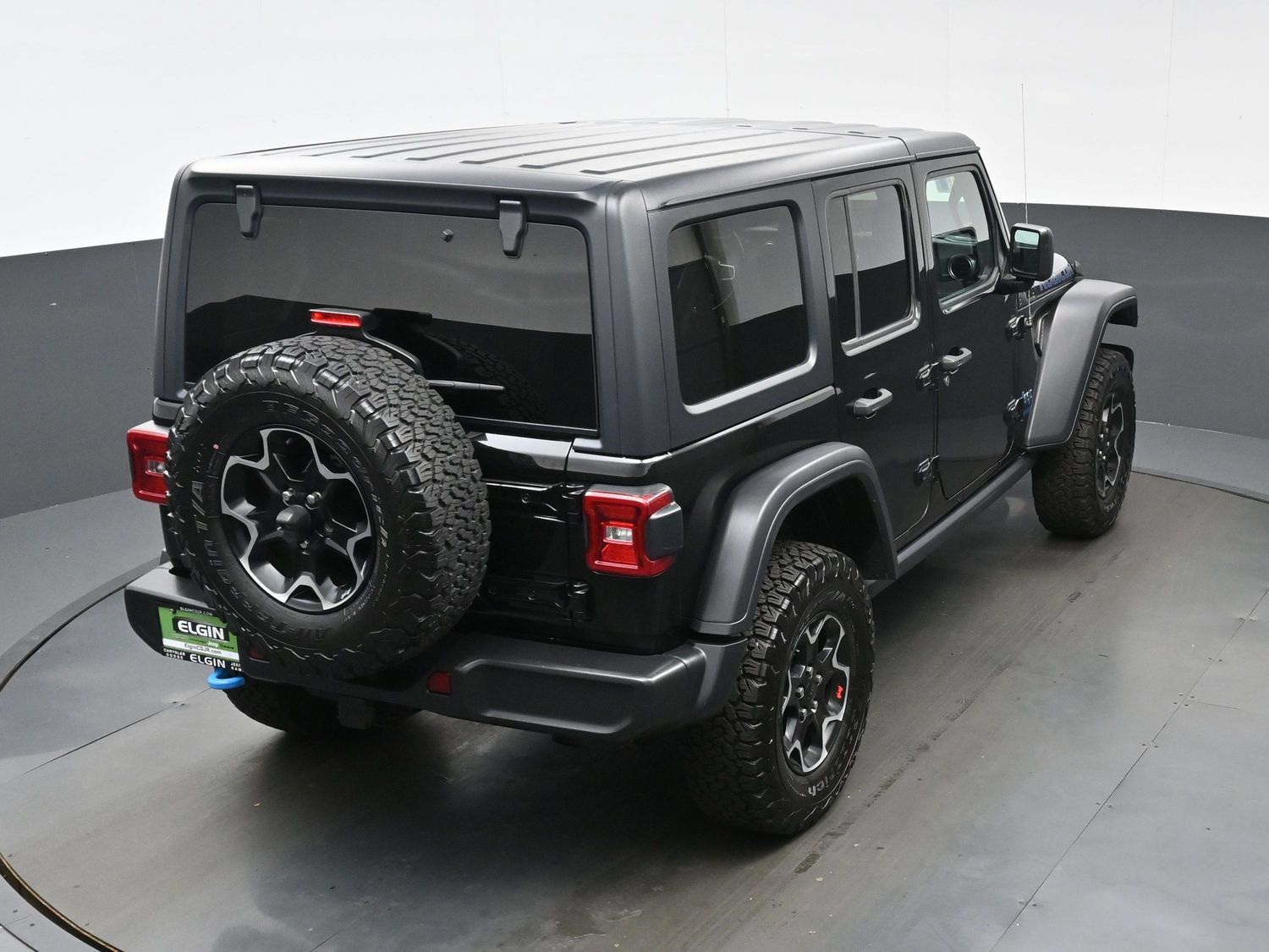 Used 2021 Jeep Wrangler Unlimited Rubicon 4xe w/ Cold Weather Group AWD/4WD image 38
