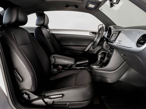 Used 2015 Volkswagen Beetle 1.8T image 29