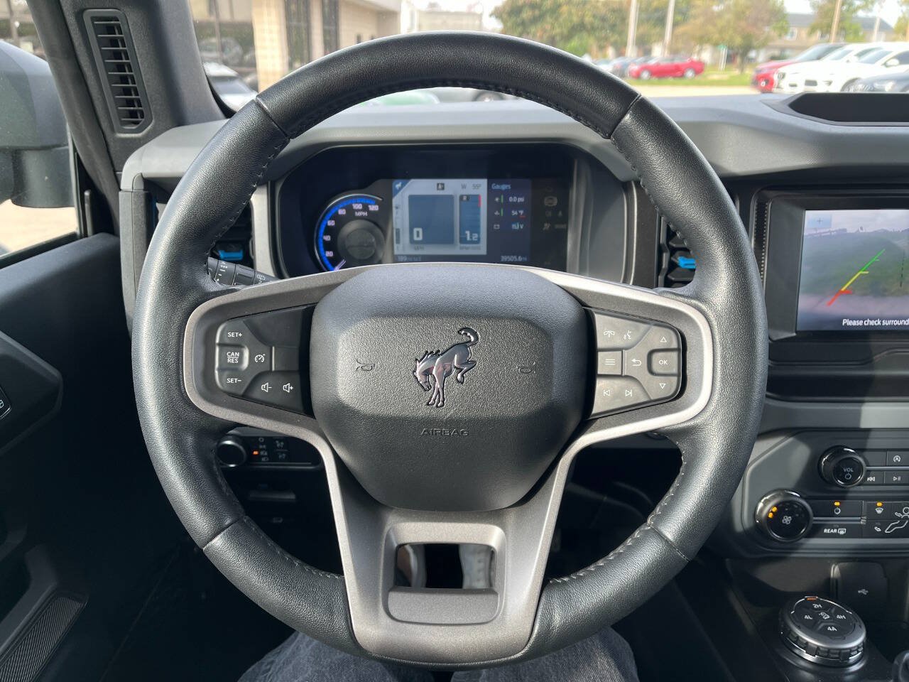 Used 2022 Ford Bronco Black Diamond AWD/4WD image 11
