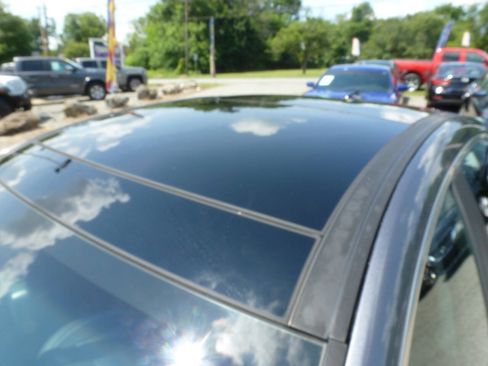 Used 2015 Hyundai Genesis 5.0 RWD image 13