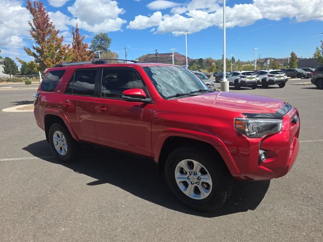 Used 2021 Toyota 4Runner SR5 Premium w/ Moonroof Package AWD/4WD image 1