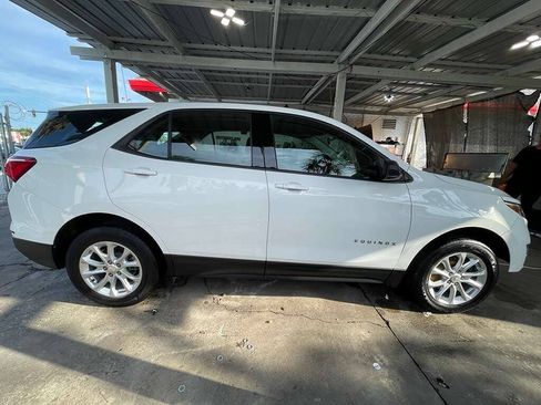 Used 2018 Chevrolet Equinox LS FWD image 5