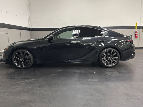 Used 2025 Lexus IS 300 F Sport RWD image 9