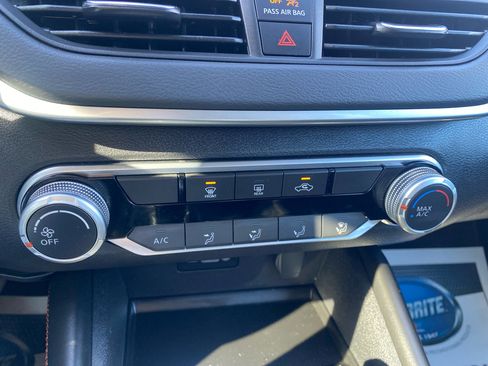 Used 2022 Nissan Altima 2.5 SR image 19