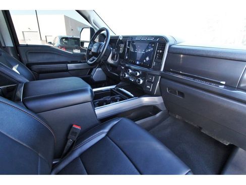 Used 2024 Ford F350 Lariat w/ Lariat Ultimate Package AWD/4WD image 28