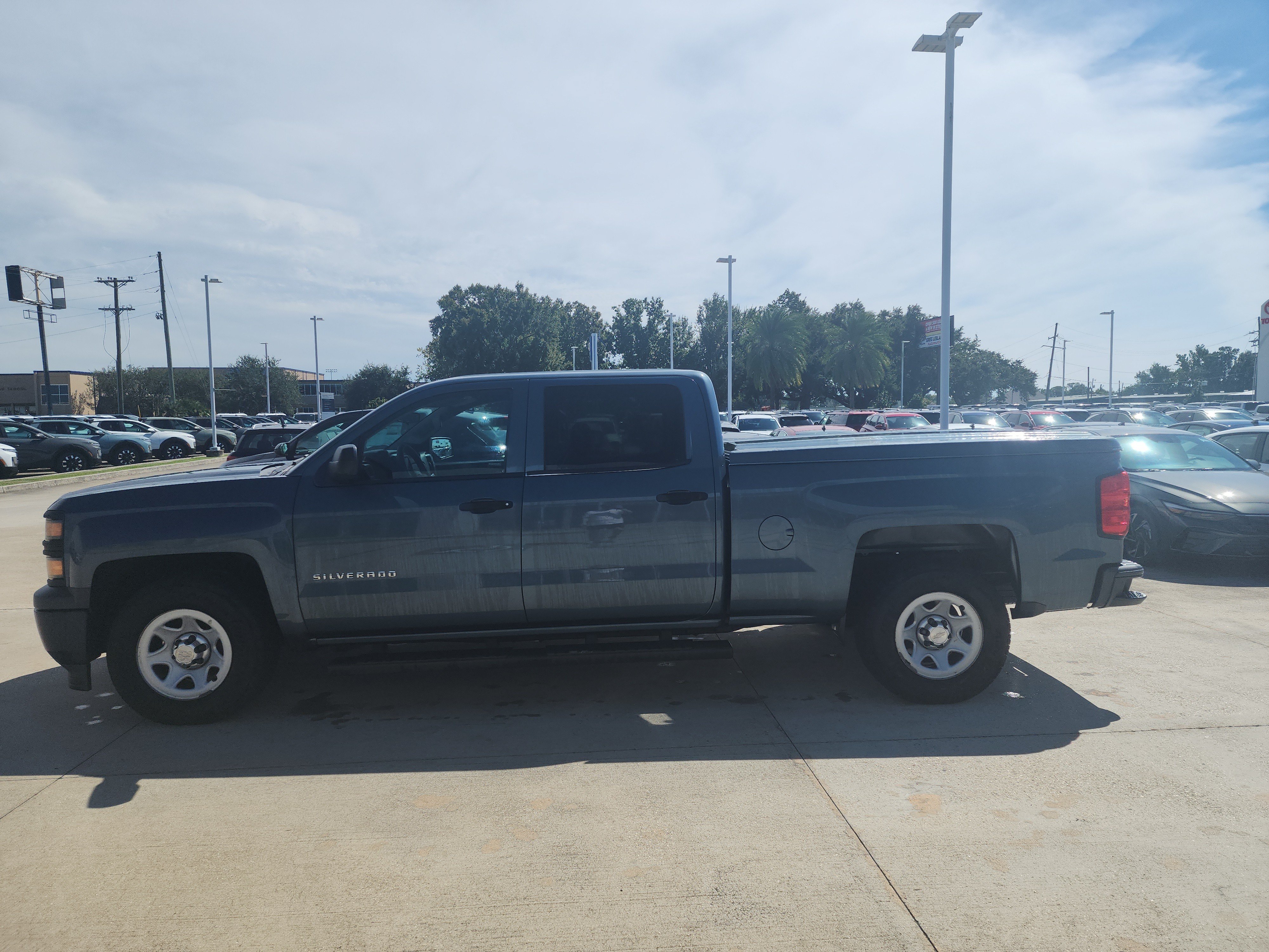 Used 2014 Chevrolet Silverado 1500 W/T w/ WT Convenience Package RWD image 4