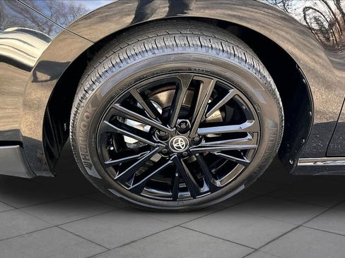 Used 2026 Toyota Camry SE w/ Convenience Package image 11