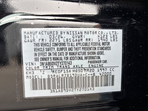 New 2026 Nissan Sentra SR w/ SR Premium Package FWD image 12
