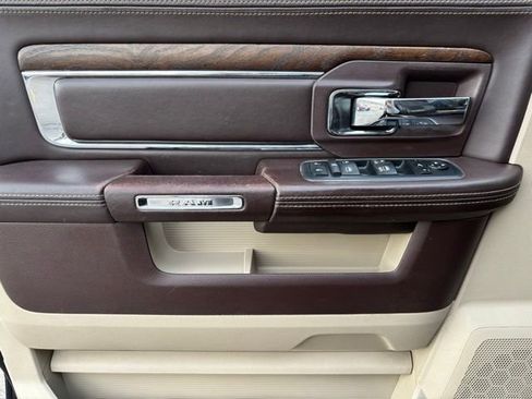 Used 2016 RAM 1500 Laramie Longhorn w/ Convenience Group image 12