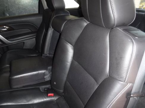 Used 2011 Acura MDX w/ Advance & Entertainment image 32