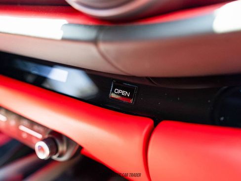 Used 2019 Ferrari 812 Superfast image 72