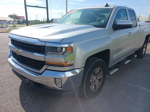 Used 2017 Chevrolet Silverado 1500 LT w/ All Star Edition AWD/4WD image 7