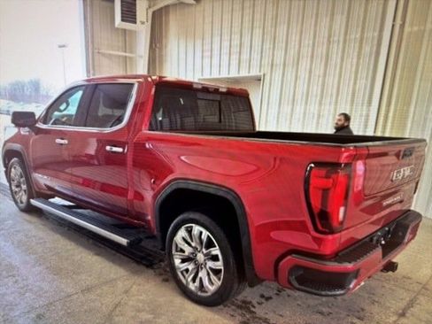 Used 2022 GMC Sierra 1500 Denali w/ Denali Reserve Package image 3