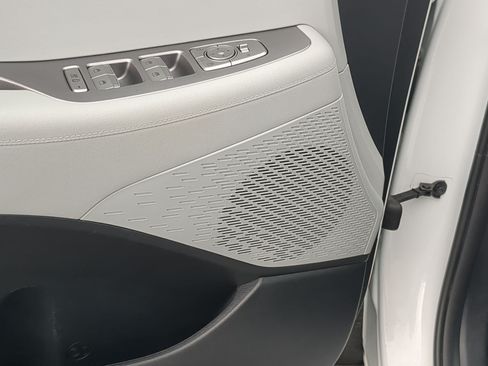 Certified 2025 Hyundai Palisade SEL AWD/4WD image 12