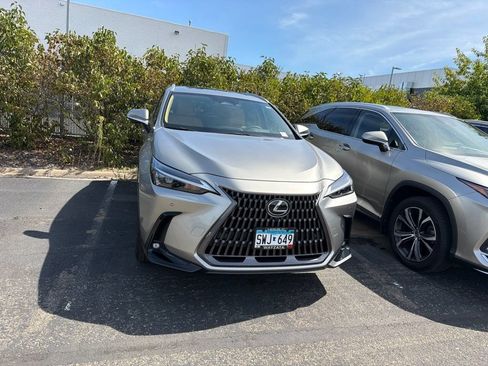 Used 2026 Lexus NX 350h AWD w/ Accessory Package (2T) image 8