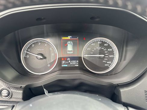 Used 2024 Subaru Forester Premium image 22