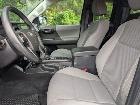 Used 2023 Toyota Tacoma SR RWD image 14