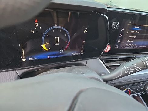 Used 2026 Chevrolet TrailBlazer LT FWD image 10