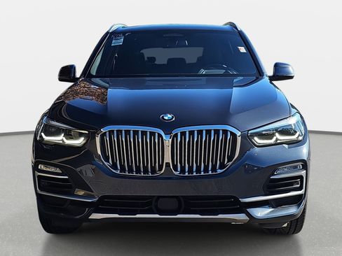 Used 2020 BMW X5 xDrive40i w/ Premium Package image 2