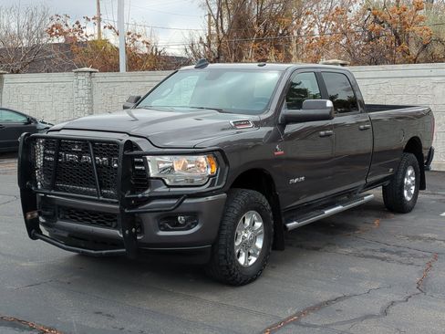 Used 2019 RAM 3500 Big Horn image 10
