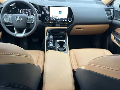 Certified 2025 Lexus NX 250 FWD w/ Towing Package (2000 Lbs) image 14