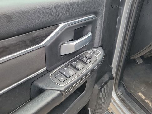 Used 2024 RAM 3500 Big Horn image 11