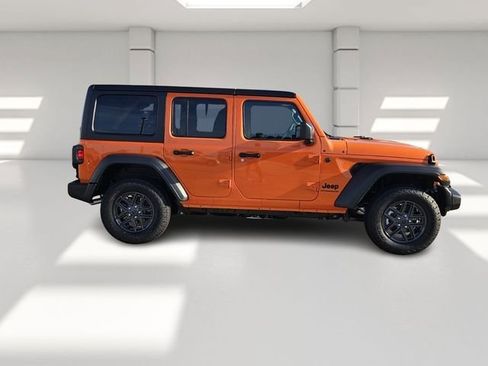 Certified 2025 Jeep Wrangler Unlimited Sport image 6