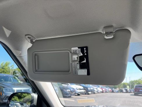 Certified 2025 Kia Soul LX FWD image 25