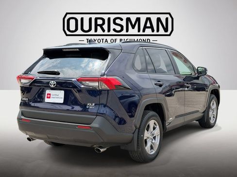 Certified 2025 Toyota RAV4 XLE AWD/4WD image 19