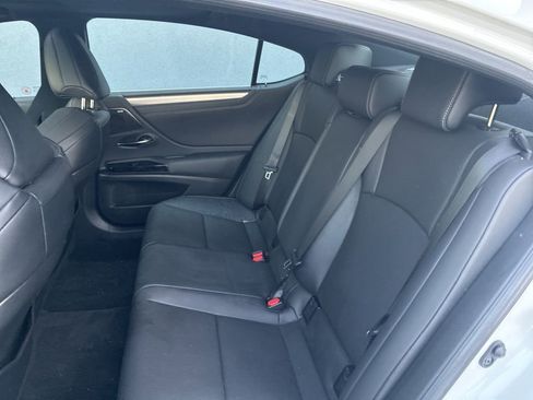Used 2024 Lexus ES 350 F Sport FWD image 14