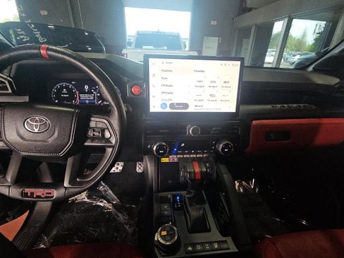 Used 2024 Toyota Tacoma TRD Pro AWD/4WD image 8