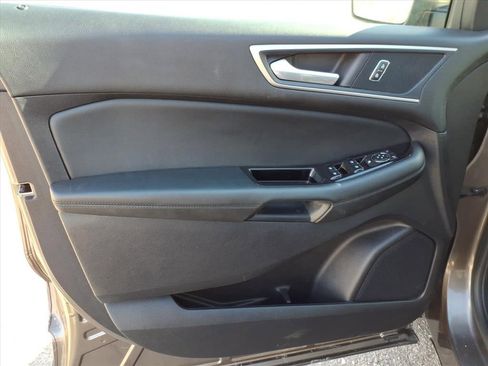Certified 2019 Ford Edge SEL w/ Equipment Group 201A image 14