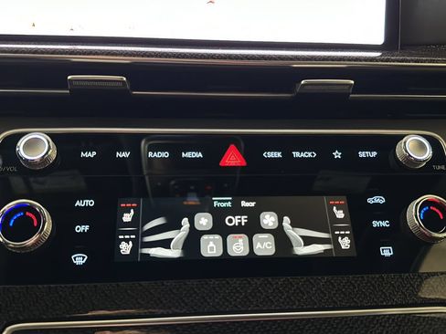 New 2026 Genesis GV80 3.5T e-SC AWD/4WD image 29