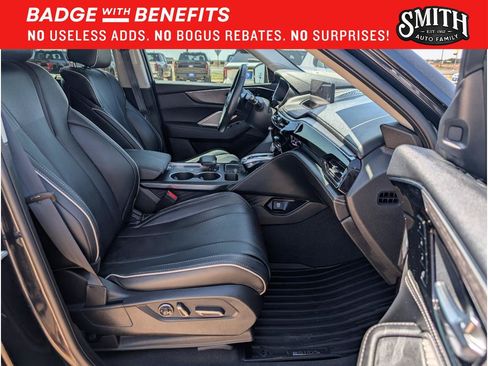 Used 2024 Acura MDX SH-AWD w/ Advance Package image 18