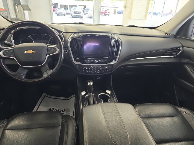 Used 2020 Chevrolet Traverse Premier AWD/4WD image 11