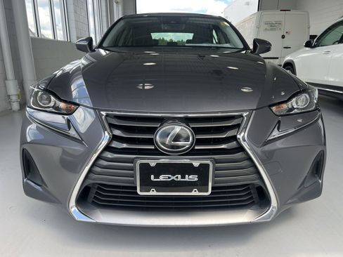 Used 2020 Lexus IS 300 image 4