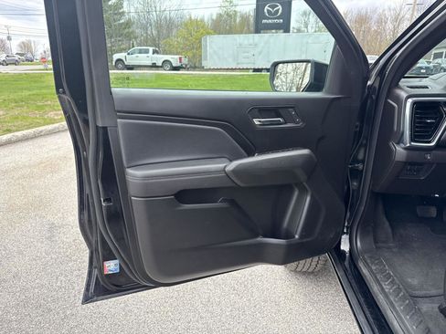 Used 2023 GMC Canyon Elevation w/ Elevation Premium Package AWD/4WD image 10