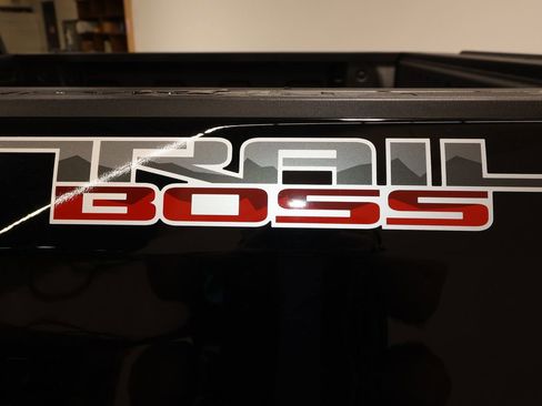 Certified 2026 Chevrolet Silverado 1500 LT Trail Boss w/ LT Trail Boss Premium Package image 37