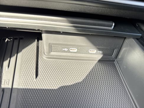 New 2026 Volkswagen Atlas SE image 18