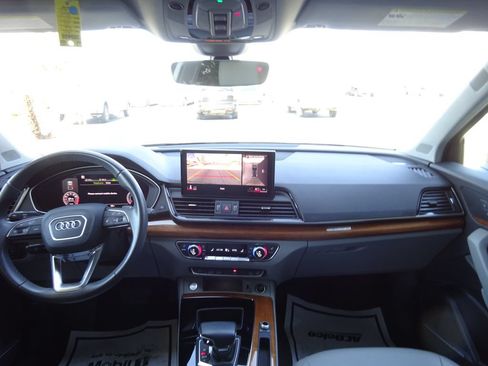 Used 2022 Audi Q5 2.0T Premium Plus AWD/4WD image 23
