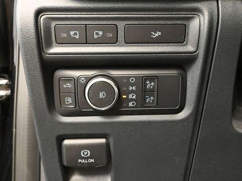 Used 2022 Ford F150 XLT w/ Equipment Group 302A High image 34