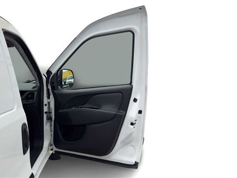 Used 2018 RAM ProMaster City Tradesman image 10