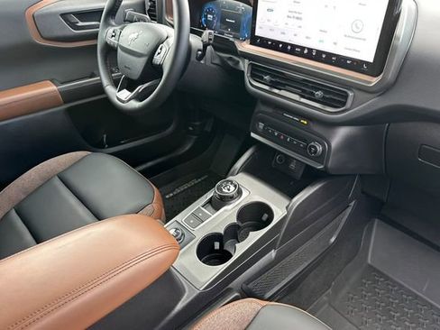 Used 2025 Ford Bronco Sport Outer Banks image 14