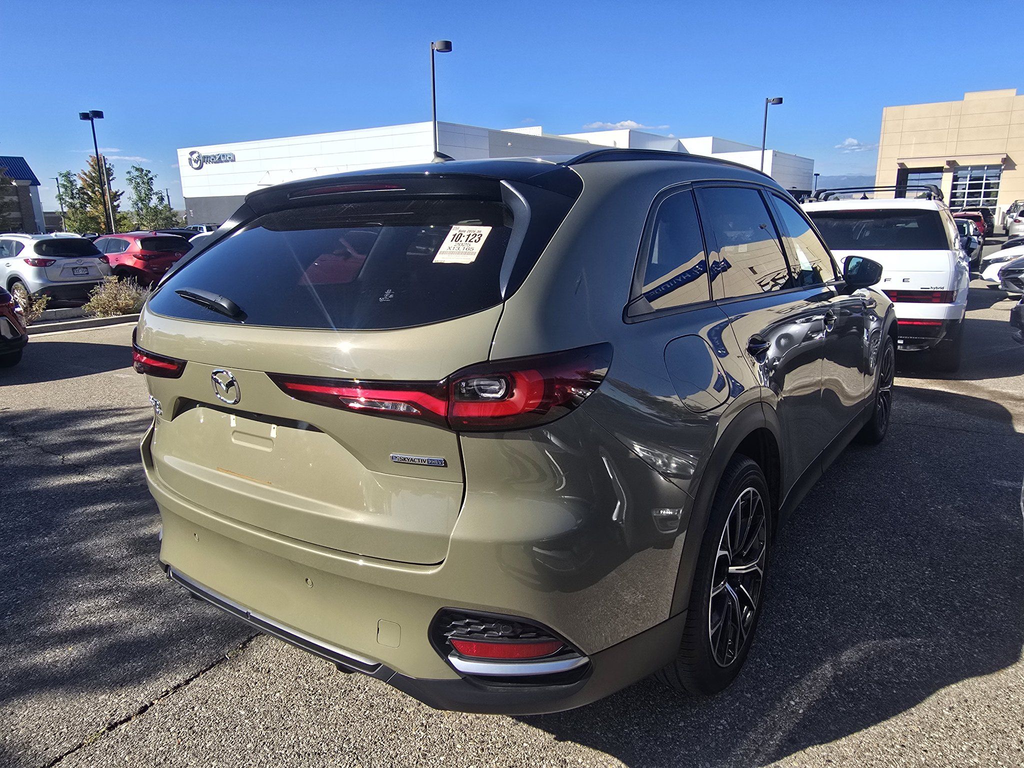 Used 2025 MAZDA CX-70 Plug-In Hybrid w/ Premium Pkg AWD/4WD image 17